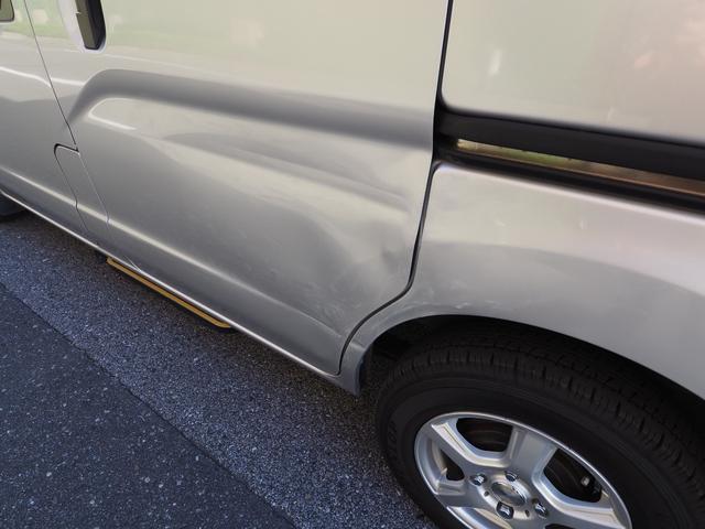 ＮＶ２００バネットバン 　福祉車両・手動スロープ・車いす１名・計７人乗・福祉装置点検済・ＰＶガラス・オートステップ・アシストグリップ　純正ナビバックカメラ・フルセグＴＶ・電動固定装置・リヤークーラー付・車検２年付　８ナンバー（2枚目）