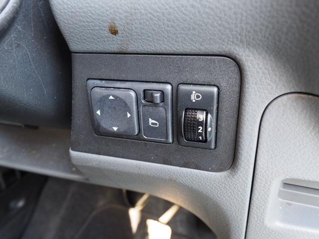 ＮＶ２００バネットバン 　福祉車両・手動スロープ・車いす１名・計７人乗・福祉装置点検済・ＰＶガラス・オートステップ・アシストグリップ　純正ナビバックカメラ・フルセグＴＶ・電動固定装置・リヤークーラー付・車検２年付　８ナンバー（11枚目）