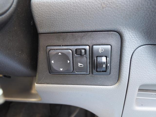 NV200バネットバン 福祉車両・手動スロープ・車いす1名・計7人乗・福祉装置点検済・PVガラス・オートステップ・アシストグリップ 社外ナビバックカメラ・1セグTV・電動固定装置・リヤークーラー付・車検2年付 8ナンバー(8枚目)