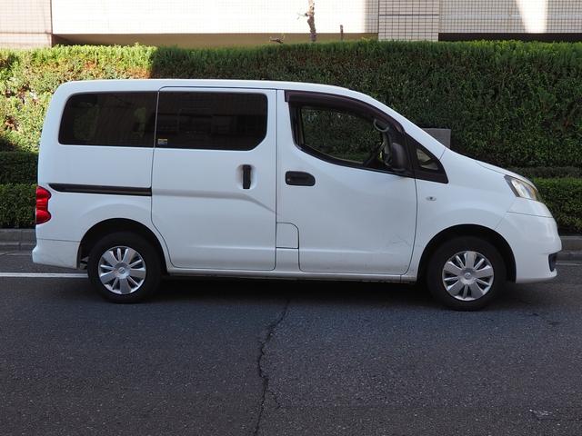 NV200バネットバン スロープタイプ・福祉装置点検済・車イス2名仕様合計6人乗・ストレッチャー可・車いす電動ウインチ・電動車いす固定装置・オートステップ 純正ナビ フルセグTV 営業登録可 8ナンバ-(21枚目)