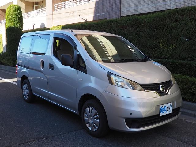 NV200バネットバン 福祉車両・手動スロープ・車いす1名・計7人乗・リヤクーラー・左側ドア連動オートステップ・アシストグリップ・社外ナビバックカメラ・キーレス・車イス後退防止ベルトサード・電動車イス固定装置サード(23枚目)
