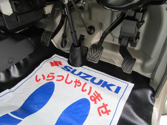 スーパーキャリイ 　スズキセーフティサポート装着車　禁煙車　届出済未使用車　５ＭＴ　パワーウィンドウ　４ＷＤ（16枚目）