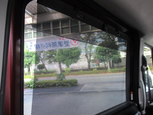 ソリオバンディット ハイブリッドMV ハイブリッドMV スズキセーフティサポート装着車 社外ナビ バックカメラ 両側パワースライドドア プッシュスタート アイドリングストップ ワンオーナー シートヒーター ETC(19枚目)