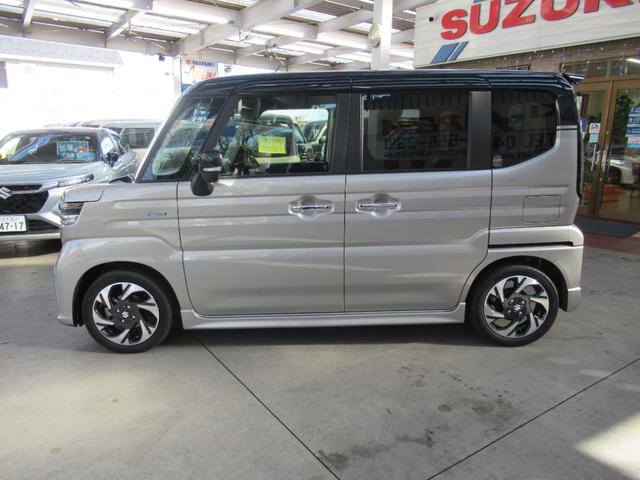 スペーシアカスタム ハイブリッドＸＳターボ　スズキセーフティサポート装着車　全方位モニタ付メモリーナビゲーション装着車　ＥＴＣ２．０車載器　両側パワースライドドア　スズキコネクト対応車　当社社用車　プッシュスタート　スリムサーキュレーター（5枚目）