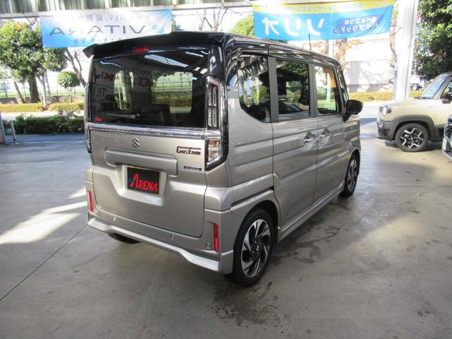 スペーシアカスタム ハイブリッドＸＳターボ　スズキセーフティサポート装着車　全方位モニタ付メモリーナビゲーション装着車　ＥＴＣ２．０車載器　両側パワースライドドア　スズキコネクト対応車　当社社用車　プッシュスタート　スリムサーキュレーター（8枚目）