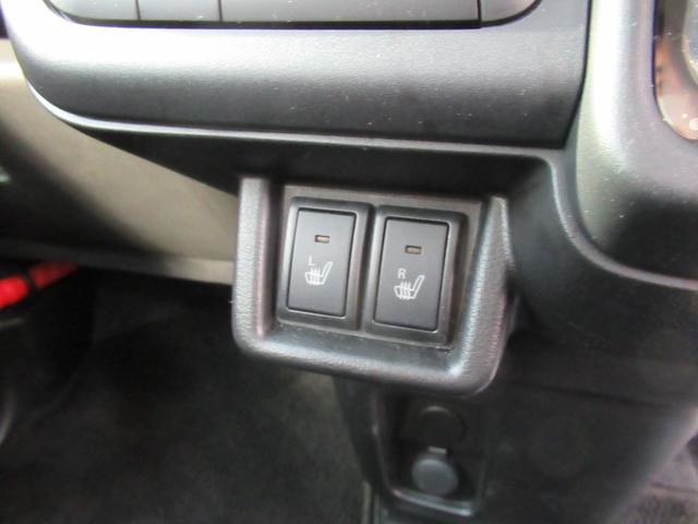 スペーシアカスタム ハイブリッドＸＳターボ　スズキセーフティサポート装着車　全方位モニタ付メモリーナビゲーション装着車　ＥＴＣ２．０車載器　両側パワースライドドア　スズキコネクト対応車　当社社用車　プッシュスタート　スリムサーキュレーター（21枚目）