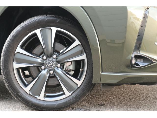 UX UX250h バージョンL 本革シート(ヘーゼル) パノラミックビューモニター ブラインドスポットモニター パーキングサポートブレーキ 3眼LEDヘッドライト アダクティブハイビーム ハンズフリーパワーバックドア ITSコネクト(12枚目)