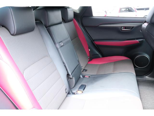 NX NX300 Fスポーツ TRDフルエアロ(F・S・R) 本革シート(フレアレッド)ムーンルーフ 3眼LED アダクティブハイビーム パノラミックビュー ブラインドスポットモニター HUD 後席6:4分割可倒式シート(電動)(36枚目)