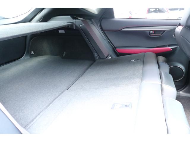 NX NX300 Fスポーツ TRDフルエアロ(F・S・R) 本革シート(フレアレッド)ムーンルーフ 3眼LED アダクティブハイビーム パノラミックビュー ブラインドスポットモニター HUD 後席6:4分割可倒式シート(電動)(37枚目)