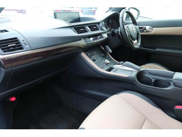 CT CT200h Fスポーツ 本革シート(シャトー/ブラック) Fスポーツ専用ブラックルーフ マークレビンソン 運転席メモリーシート オート電動格納式ドアミラー LEDヘッドライト シートヒーター(26枚目)