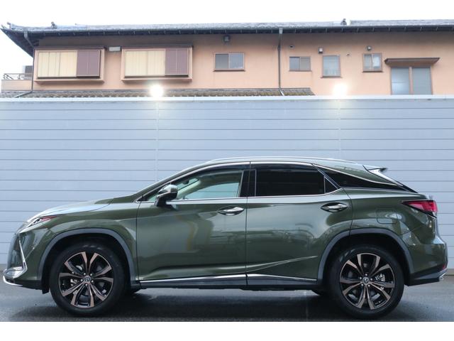 RX RX300 バージョンL 本革シート(オーカー) パノラマルーフ モデリスタバックドアスポイラー 3眼LED アダクティブハイビーム OP20AW(ブロンズ・カラード)ルーフレール 置充電 パノラミックビューモニター(15枚目)