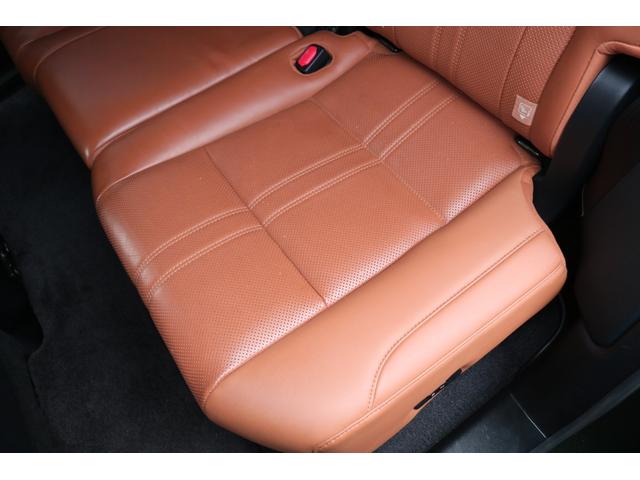 RX RX300 バージョンL 本革シート(オーカー) パノラマルーフ モデリスタバックドアスポイラー 3眼LED アダクティブハイビーム OP20AW(ブロンズ・カラード)ルーフレール 置充電 パノラミックビューモニター(58枚目)