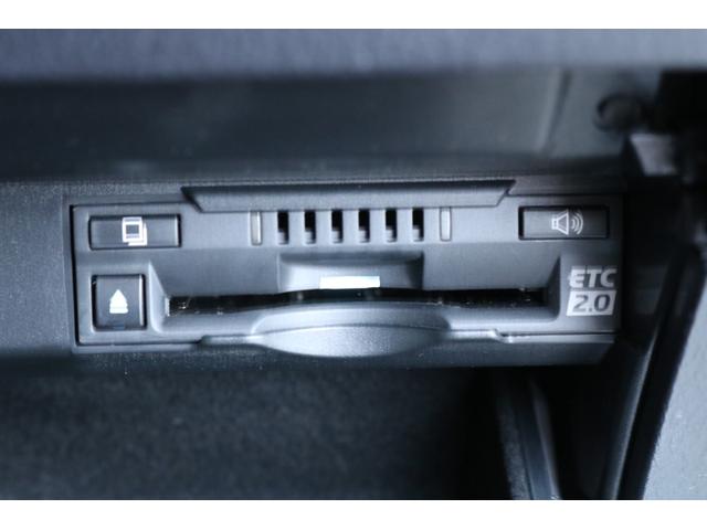 RX RX300 バージョンL 本革シート(オーカー) パノラマルーフ モデリスタバックドアスポイラー 3眼LED アダクティブハイビーム OP20AW(ブロンズ・カラード)ルーフレール 置充電 パノラミックビューモニター(68枚目)