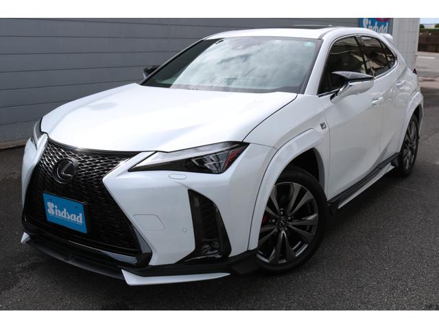 ＵＸ ＵＸ２００　Ｆスポーツ　ワンオーナー　ＴＲＤエアロダイナミクスパッケージ（Ｆ・Ｓ・Ｒ・マフラー）　ＴＲＤエアロフェンダー　本革シート（ブラック）　ムーンルーフ　３眼　パノラミックビュー　ブラインドスポット　オレンジキャリパー（24枚目）