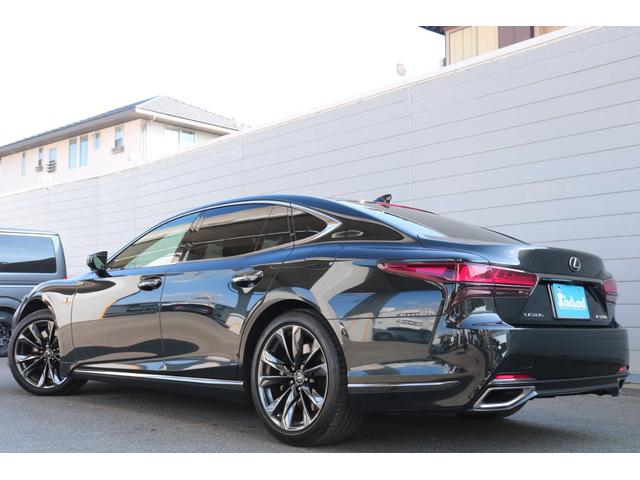 無料２年保証付＆店頭エンジンオイル交換年３回３年も無料＆ポリマーメンテナンスが年３回３年間サービス。遠方の方は陸送納車費用無料！☆納車後もしっかりとサポート。専門店として充実のアフターサービス完備