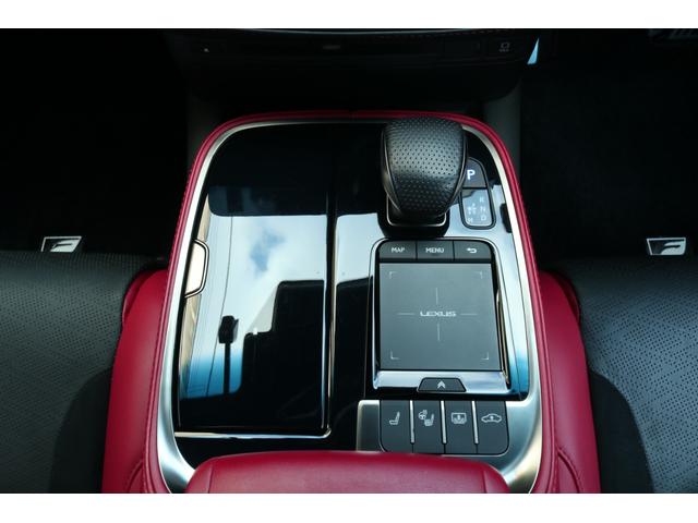 無料２年保証付＆店頭エンジンオイル交換年３回３年も無料＆ポリマーメンテナンスが年３回３年間サービス。遠方の方は陸送納車費用無料！☆納車後もしっかりとサポート。専門店として充実のアフターサービス完備