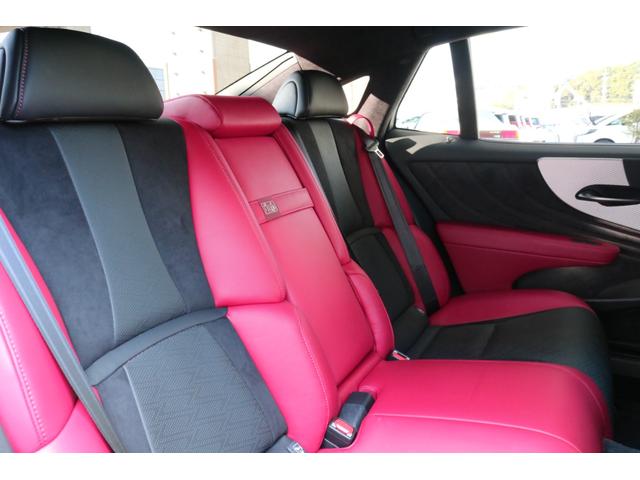 無料２年保証付＆店頭エンジンオイル交換年３回３年も無料＆ポリマーメンテナンスが年３回３年間サービス。遠方の方は陸送納車費用無料！☆納車後もしっかりとサポート。専門店として充実のアフターサービス完備