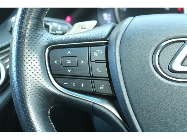 ＬＳ ＬＳ５００　Ｆスポーツ　ワンオーナー　本革シート（ブラック）　ムーンルーフ　マークレビンソン　デジタルインナーミラー　後席シートヒーター　３眼ＬＥＤヘッドライト　ブラインドスポットモニター　パノラミックビューモニター（15枚目）