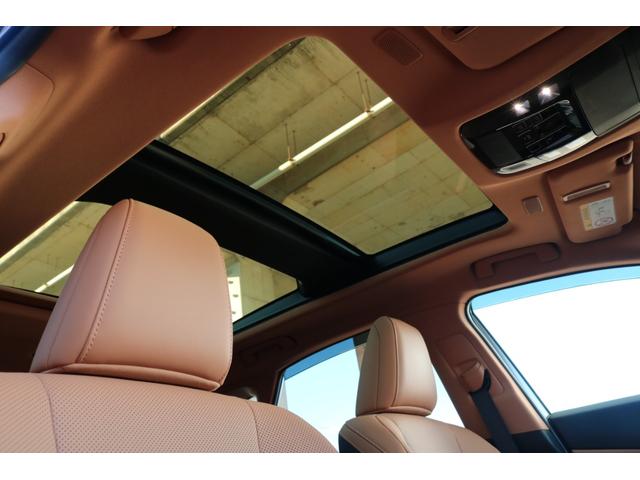 ＮＸ ＮＸ３５０ｈ　バージョンＬ　ワンオーナー　モデリスタエアロ（Ｆ・Ｓ・Ｒ）　モデリスタ２０インチＡＷ　本革シート（ヘーゼル）　マクレビ　パノラマルーフ　レクサスチームメイト　置充電　デジタルインナー　３眼ＬＥＤ　パノラミックビュー（14枚目）