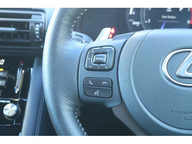 ＩＳ ＩＳ３５０　ＦスポーツモードブラックＩＩＩ　ワンオーナー　ＴＲＤエアロダイナミクスパッケージ　　Ｌｔｅｘシート（専用ブラック）　ムーンルーフ　パノラミックビューモニター　オレンジキャリパー　３眼ＬＥＤ　トルセンＬＳＤ　アダプティブハイビーム（52枚目）