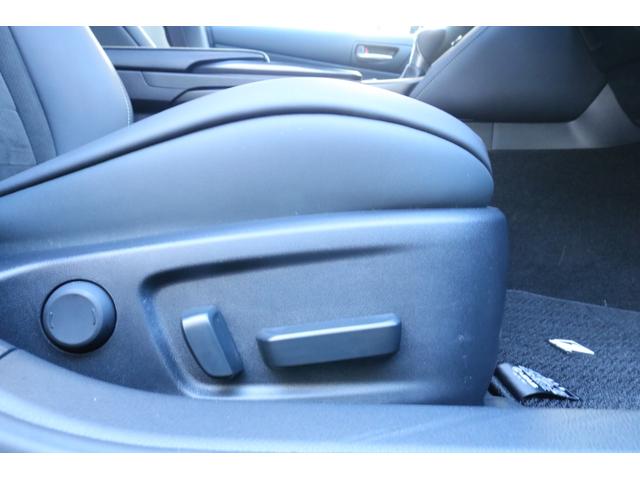 ＩＳ ＩＳ３５０　ＦスポーツモードブラックＩＩＩ　ワンオーナー　ＴＲＤエアロダイナミクスパッケージ　　Ｌｔｅｘシート（専用ブラック）　ムーンルーフ　パノラミックビューモニター　オレンジキャリパー　３眼ＬＥＤ　トルセンＬＳＤ　アダプティブハイビーム（66枚目）