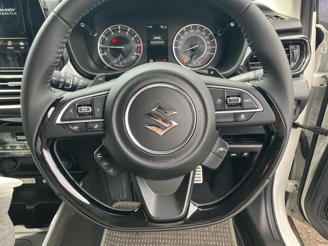 フロンクス ベースグレード クリアランスソナー 全周囲カメラ シートヒーター USB入力端子 走行距離34キロ レーンアシスト 車検令和9年10月まで LEDヘッドランプ 基本装備 安全装備(14枚目)