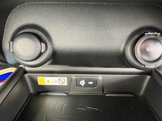 フロンクス ベースグレード クリアランスソナー 全周囲カメラ シートヒーター USB入力端子 走行距離34キロ レーンアシスト 車検令和9年10月まで LEDヘッドランプ 基本装備 安全装備(33枚目)