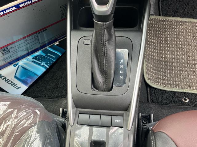フロンクス ベースグレード クリアランスソナー 全周囲カメラ シートヒーター USB入力端子 走行距離34キロ レーンアシスト 車検令和9年10月まで LEDヘッドランプ 基本装備 安全装備(37枚目)