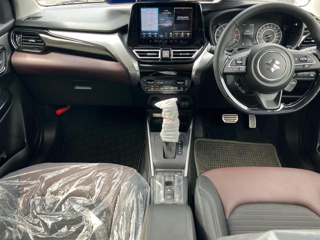 フロンクス ベースグレード クリアランスソナー 全周囲カメラ シートヒーター USB入力端子 走行距離34キロ レーンアシスト 車検令和9年10月まで LEDヘッドランプ 基本装備 安全装備(53枚目)