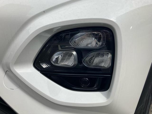 フロンクス ベースグレード クリアランスソナー 全周囲カメラ シートヒーター USB入力端子 走行距離34キロ レーンアシスト 車検令和9年10月まで LEDヘッドランプ 基本装備 安全装備(60枚目)