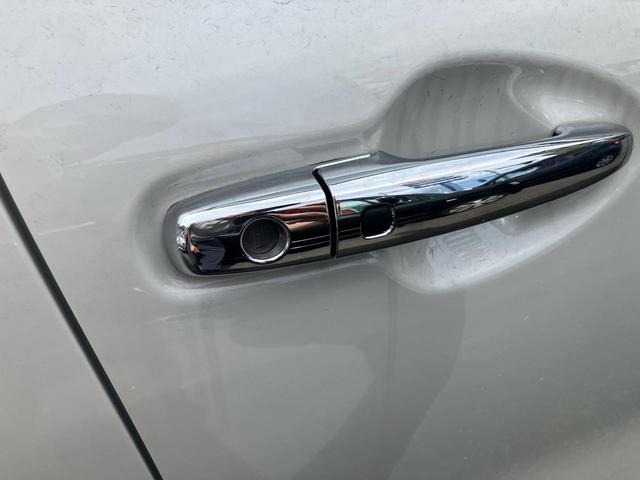 フロンクス ベースグレード クリアランスソナー 全周囲カメラ シートヒーター USB入力端子 走行距離34キロ レーンアシスト 車検令和9年10月まで LEDヘッドランプ 基本装備 安全装備(67枚目)