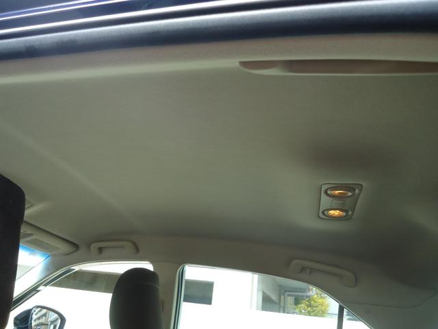 クラウンハイブリッド ロイヤルサルーン　ワンオーナー車　パノラミックビューモニター　レーダークルーズコントロール　ドラレコ（12枚目）