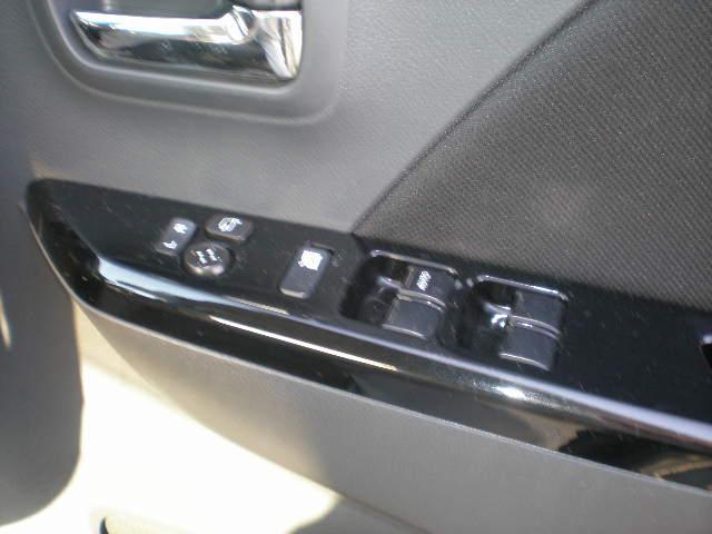 ワゴンＲスティングレー Ｘ　レーダーブレーキサポート　シートヒーター　エネチャージ　ドライブレコーダー　オートライト　ＨＩＤライト　１４インチアルミ　スマートキー　プッシュスタート　フォグランプ　ＵＶカット＆プライバシーガラス（11枚目）