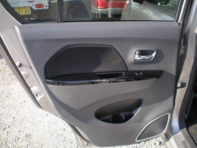 ワゴンＲスティングレー Ｘ　レーダーブレーキサポート　シートヒーター　エネチャージ　ドライブレコーダー　オートライト　ＨＩＤライト　１４インチアルミ　スマートキー　プッシュスタート　フォグランプ　ＵＶカット＆プライバシーガラス（28枚目）