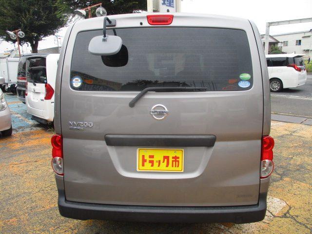 日産 ＮＶ２００バネットバン