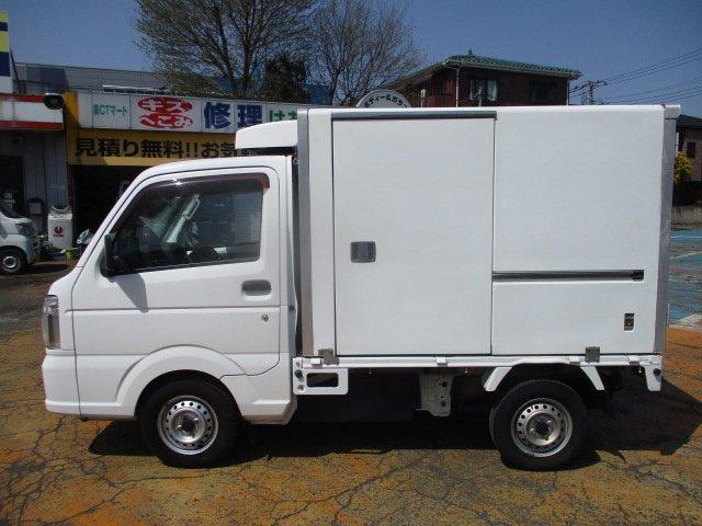 日産 ＮＴ１００クリッパートラック