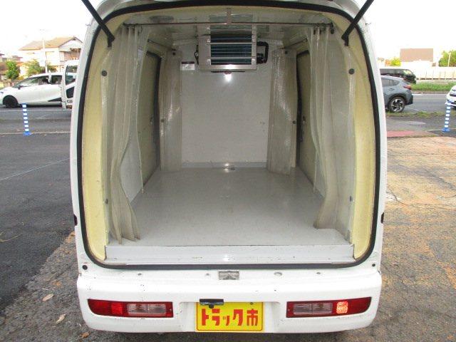 ハイゼットカーゴ ハイゼット 冷蔵冷凍カーゴ -2℃表示 クーリングバン 4WD(4枚目)