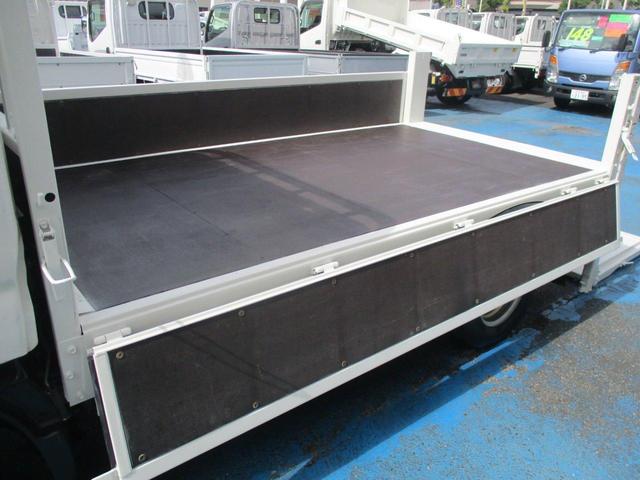 全低床 2.0t全低床 垂直ゲート600kg テーブル1150mm 木製荷台 10尺ボディー(21枚目)