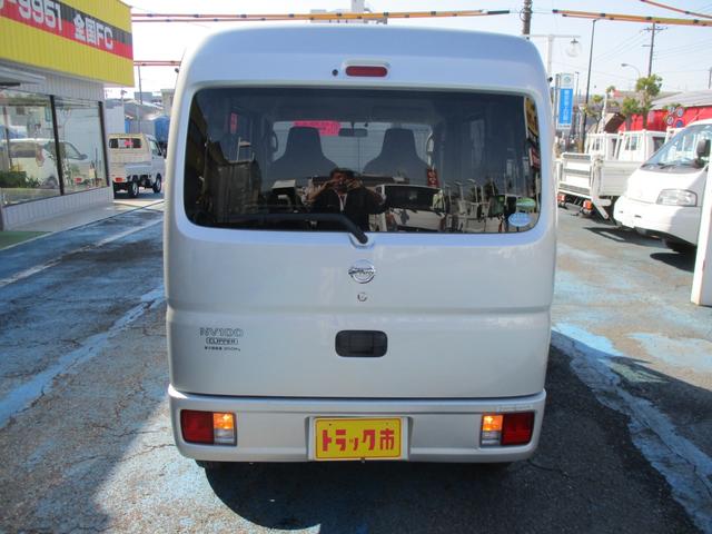 日産 ＮＶ１００クリッパーバン