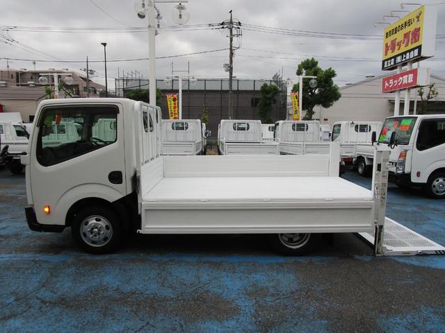 アトラストラック フルスーパーローＤＸ　１．５ｔフルスーパーロー　ダブル　垂直ＰＧ６００ｋｇ　テーブル１０００ｍｍ　スティール荷台　社外１セグＴＶ　ナビ　ＥＴＣ　キーレス　セキュリティ－　左電動格納ミラー（18枚目）