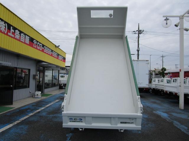 エルフトラック 強化フルフラットローダンプ 3.0ディーゼルターボ 強化3方開ダンプ 左右リヤ回転ピン 左右手動コボレーン キーレス セキュリティー 左電動格納ミラー(23枚目)