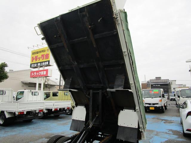 エルフトラック 強化フルフラットローダンプ 3.0ディーゼルターボ 強化3方開ダンプ 左右リヤ回転ピン 左右手動コボレーン キーレス セキュリティー 左電動格納ミラー(27枚目)