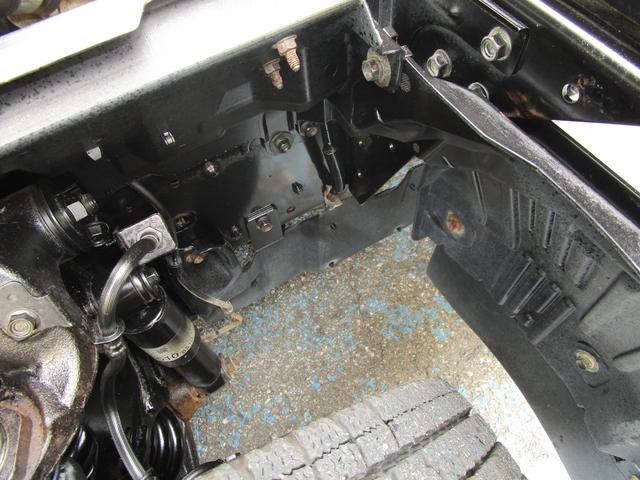 エルフトラック 強化フルフラットローダンプ 3.0ディーゼルターボ 強化3方開ダンプ 左右リヤ回転ピン 左右手動コボレーン キーレス セキュリティー 左電動格納ミラー(35枚目)