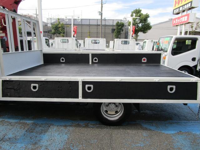 エルフトラック ロング高床 2.0t標準 ロング ハイキャブ 高床 2.6t吊り3段クレーン フックイン 木製荷台 キーレス セキュリティー 左電動格納ミラー(18枚目)