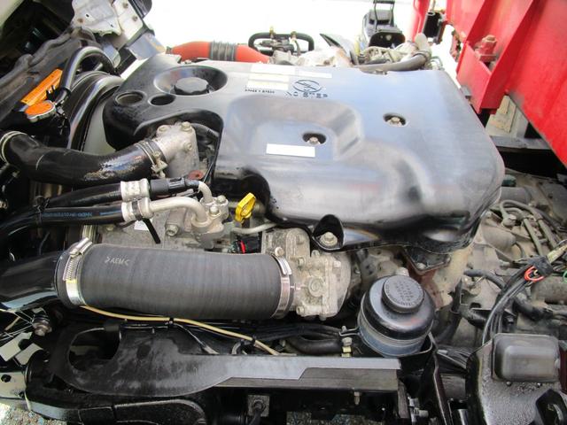 エルフトラック ロング高床 2.0t標準 ロング ハイキャブ 高床 2.6t吊り3段クレーン フックイン 木製荷台 キーレス セキュリティー 左電動格納ミラー(29枚目)