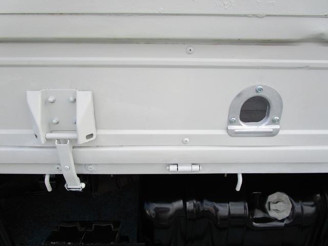 エルフトラック ロング高床 2.0t標準 ロング ハイキャブ 高床 2.6t吊り3段クレーン フックイン 木製荷台 キーレス セキュリティー 左電動格納ミラー(41枚目)