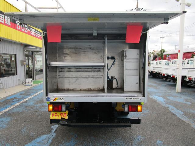 エルフトラック フルフラットロー 2.0tセミロング フルフラットロー ボトルカー 左右スライドx2 リヤ跳ね上げ扉 ハイラック リヤラダー カラーBモニター 左電動格納ミラー(10枚目)