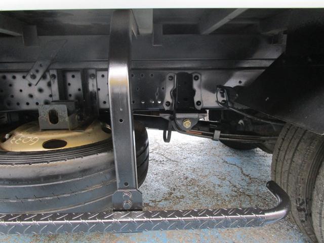 エルフトラック フルフラットロー 2.0tセミロング フルフラットロー ボトルカー 左右スライドx2 リヤ跳ね上げ扉 ハイラック リヤラダー カラーBモニター 左電動格納ミラー(19枚目)