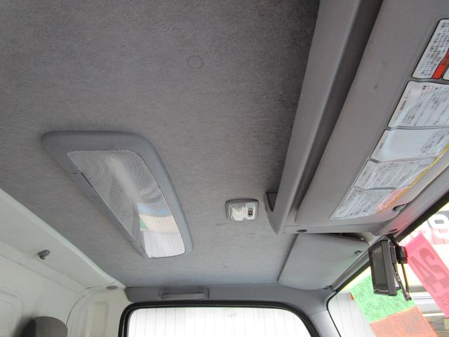 エルフトラック フルフラットロー 2.0tセミロング フルフラットロー ボトルカー 左右スライドx2 リヤ跳ね上げ扉 ハイラック リヤラダー カラーBモニター 左電動格納ミラー(33枚目)