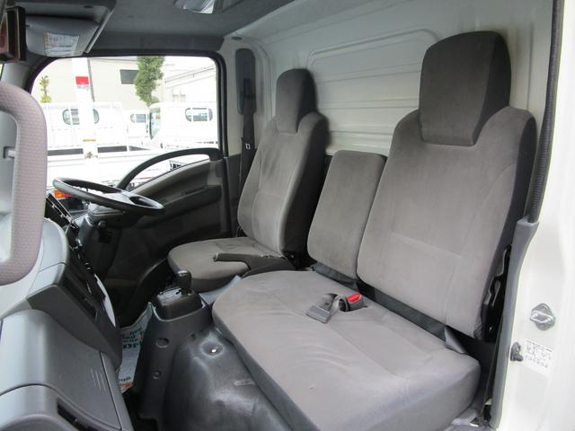 エルフトラック フルフラットロー 2.0tセミロング フルフラットロー ボトルカー 左右スライドx2 リヤ跳ね上げ扉 ハイラック リヤラダー カラーBモニター 左電動格納ミラー(37枚目)